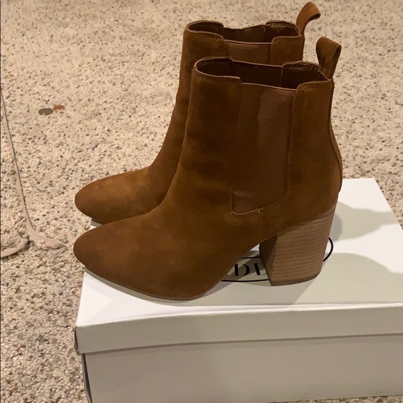 Steve Madden Booties - Picture 3 of 7